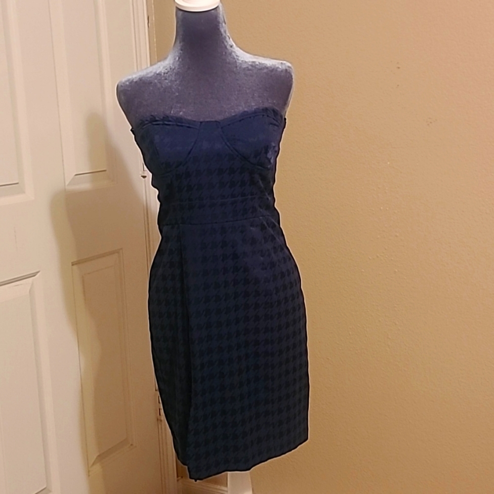 Navy Blue Strapless Dress